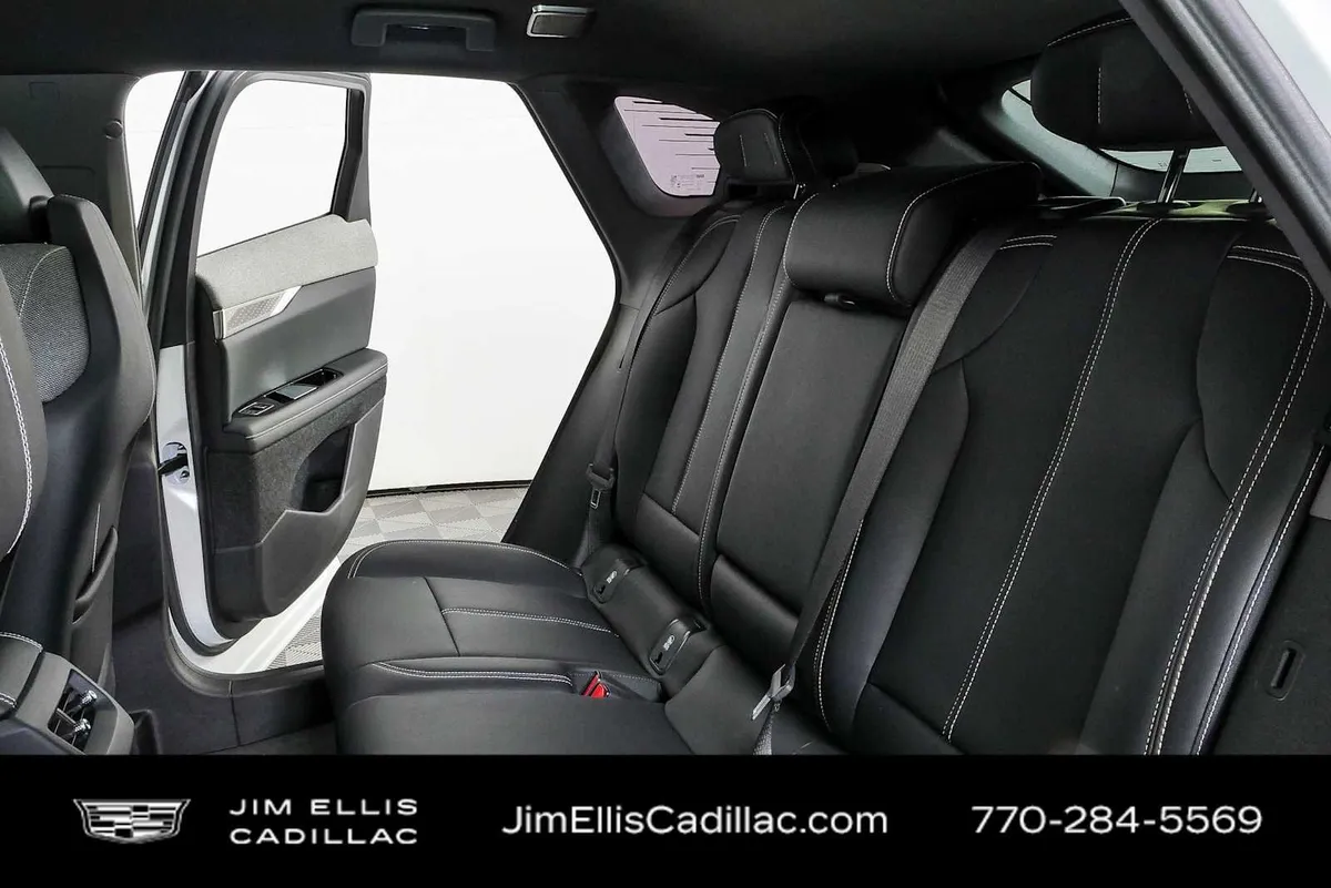 2025 Cadillac OPTIQ Luxury 1 thumbnail 20