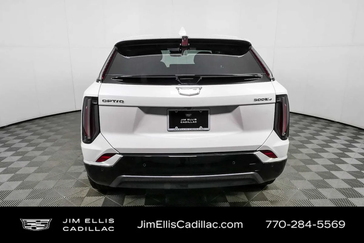 2025 Cadillac OPTIQ Luxury 1 thumbnail 29