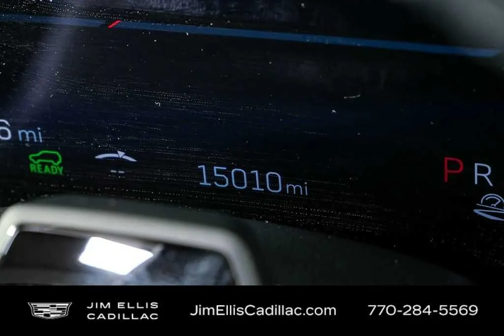 2025 Cadillac OPTIQ Luxury 2 thumbnail 12