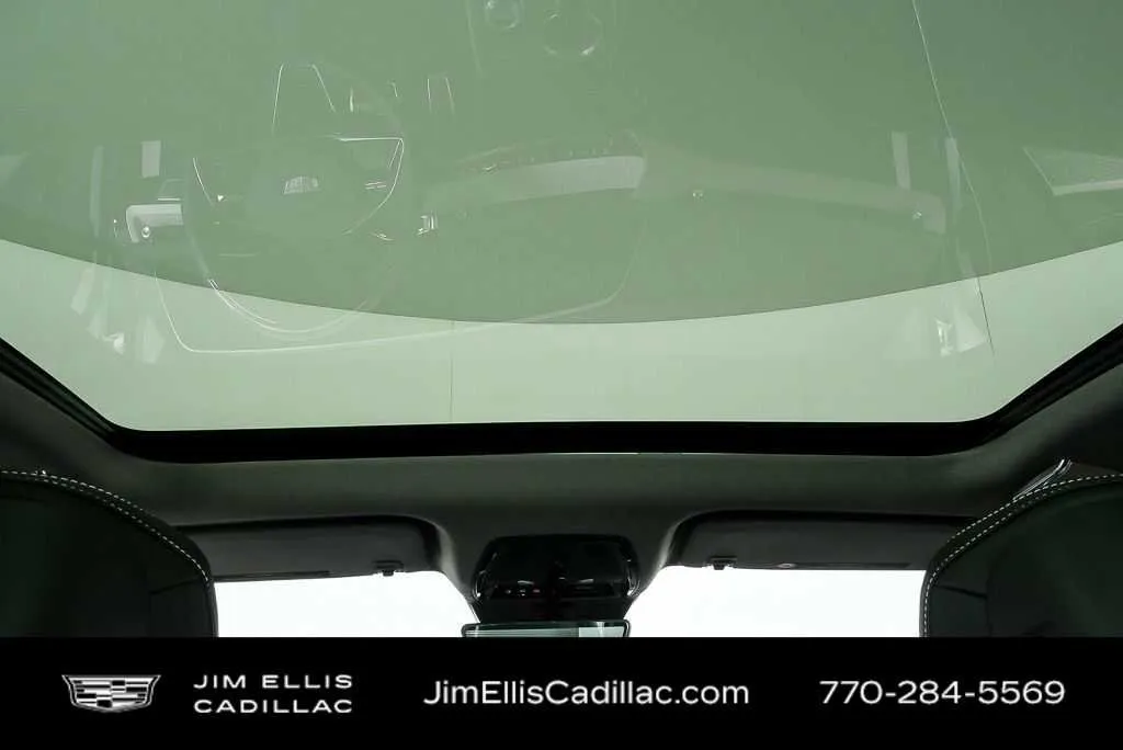 2025 Cadillac OPTIQ Luxury 2 thumbnail 19