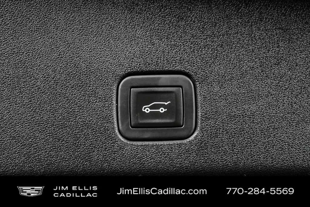 2025 Cadillac OPTIQ Luxury 2 thumbnail 29