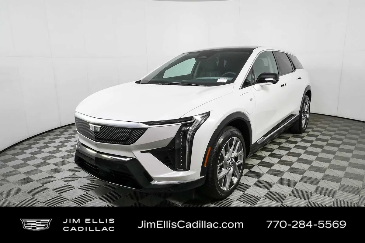 2025 Cadillac OPTIQ Luxury 2 thumbnail 26