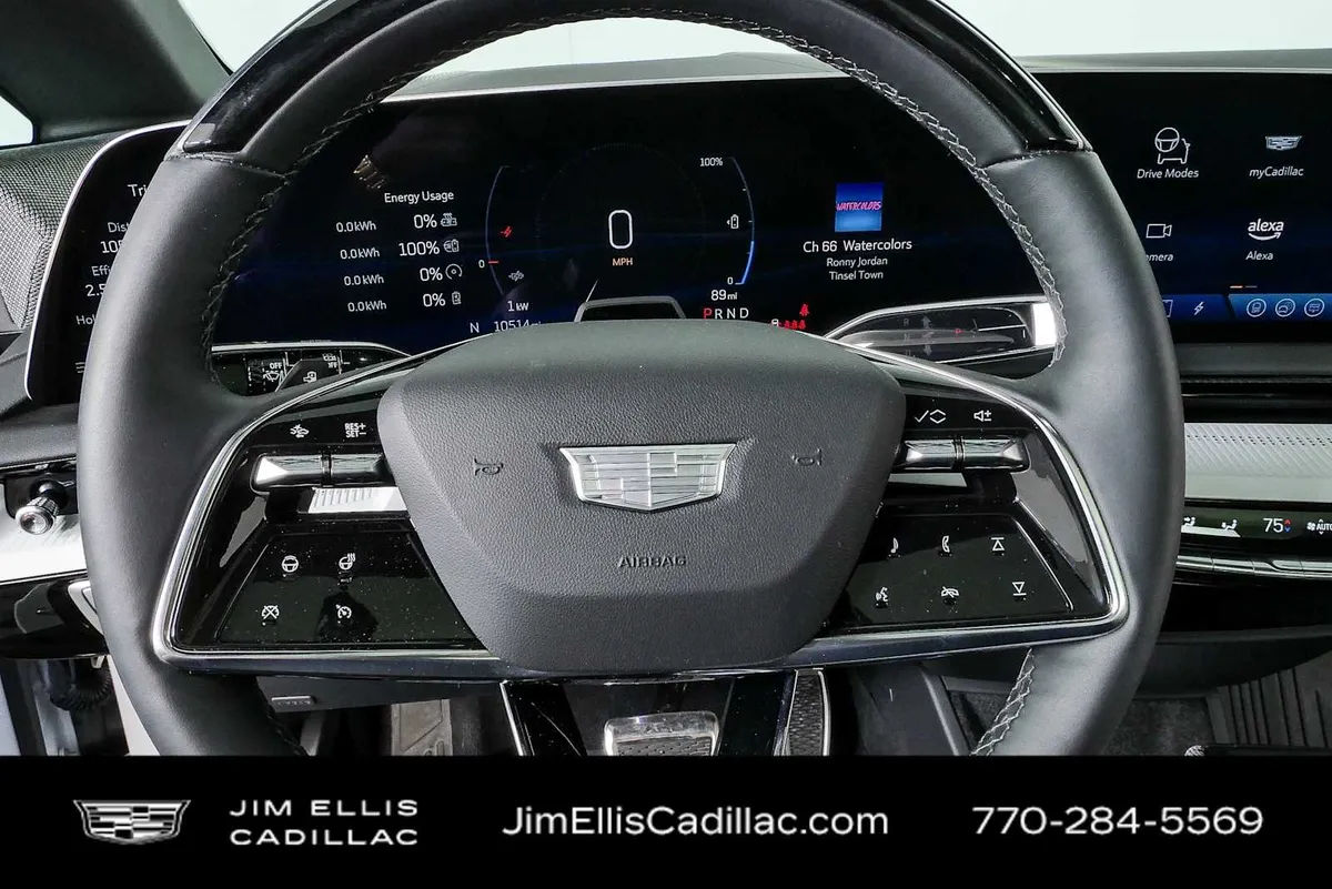 2025 Cadillac OPTIQ Luxury 2 thumbnail 9