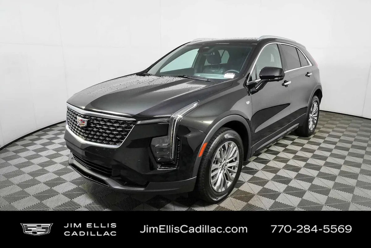 2025 Cadillac XT4 Premium Luxury thumbnail 25