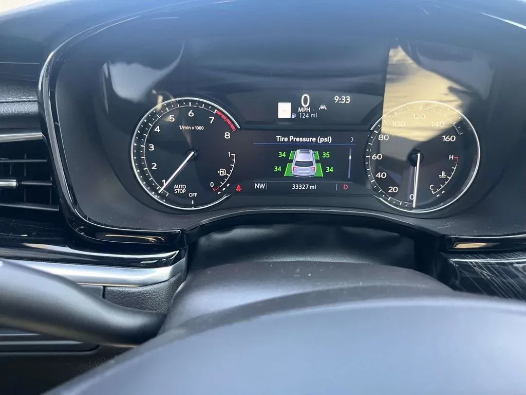 2025 Cadillac XT6 Premium Luxury thumbnail 21