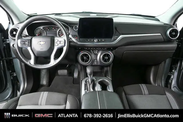2025 Chevrolet Blazer 2LT thumbnail 17