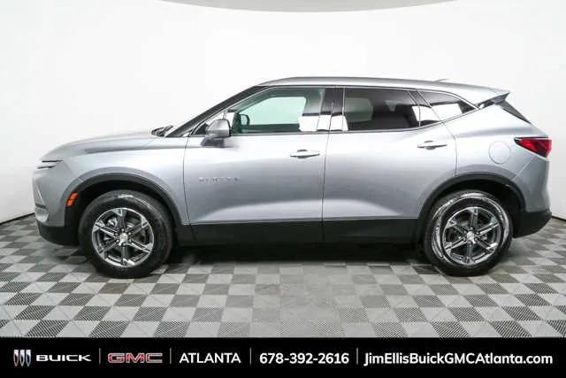 2025 Chevrolet Blazer 2LT thumbnail 28