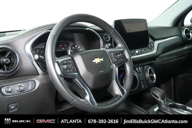 2025 Chevrolet Blazer 2LT thumbnail 4