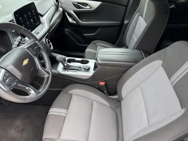2025 Chevrolet Blazer LT w/2LT thumbnail 11