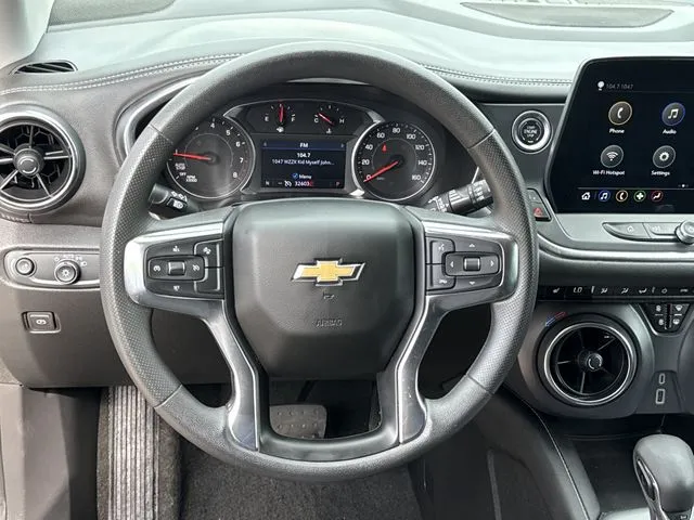 2025 Chevrolet Blazer LT w/2LT thumbnail 19
