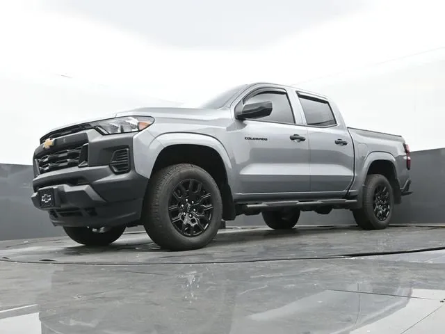 2025 Chevrolet Colorado Work Truck thumbnail 12