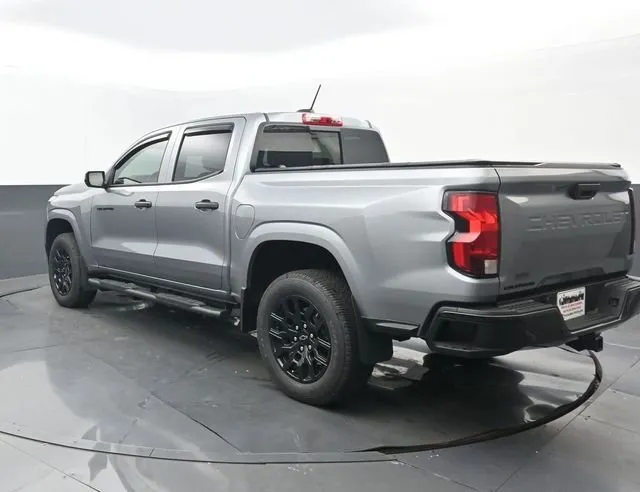2025 Chevrolet Colorado Work Truck thumbnail 3