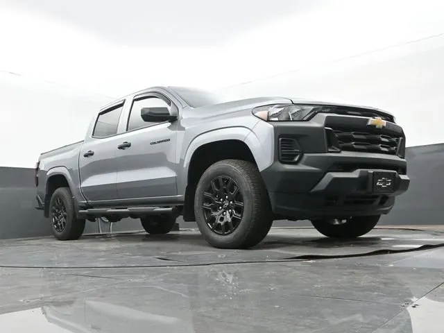 2025 Chevrolet Colorado Work Truck thumbnail 9