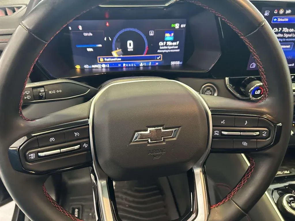 2025 Chevrolet Colorado Z71 thumbnail 19