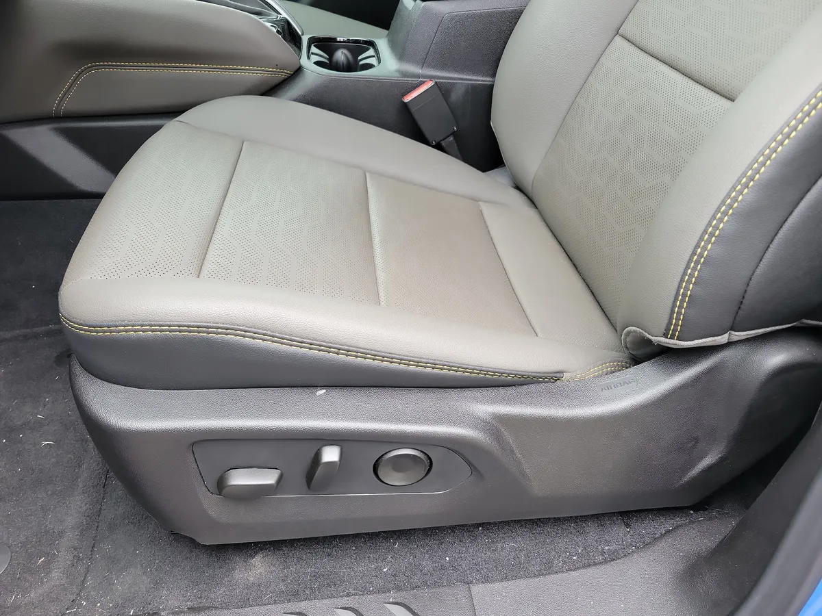2025 Chevrolet Colorado ZR2 thumbnail 12