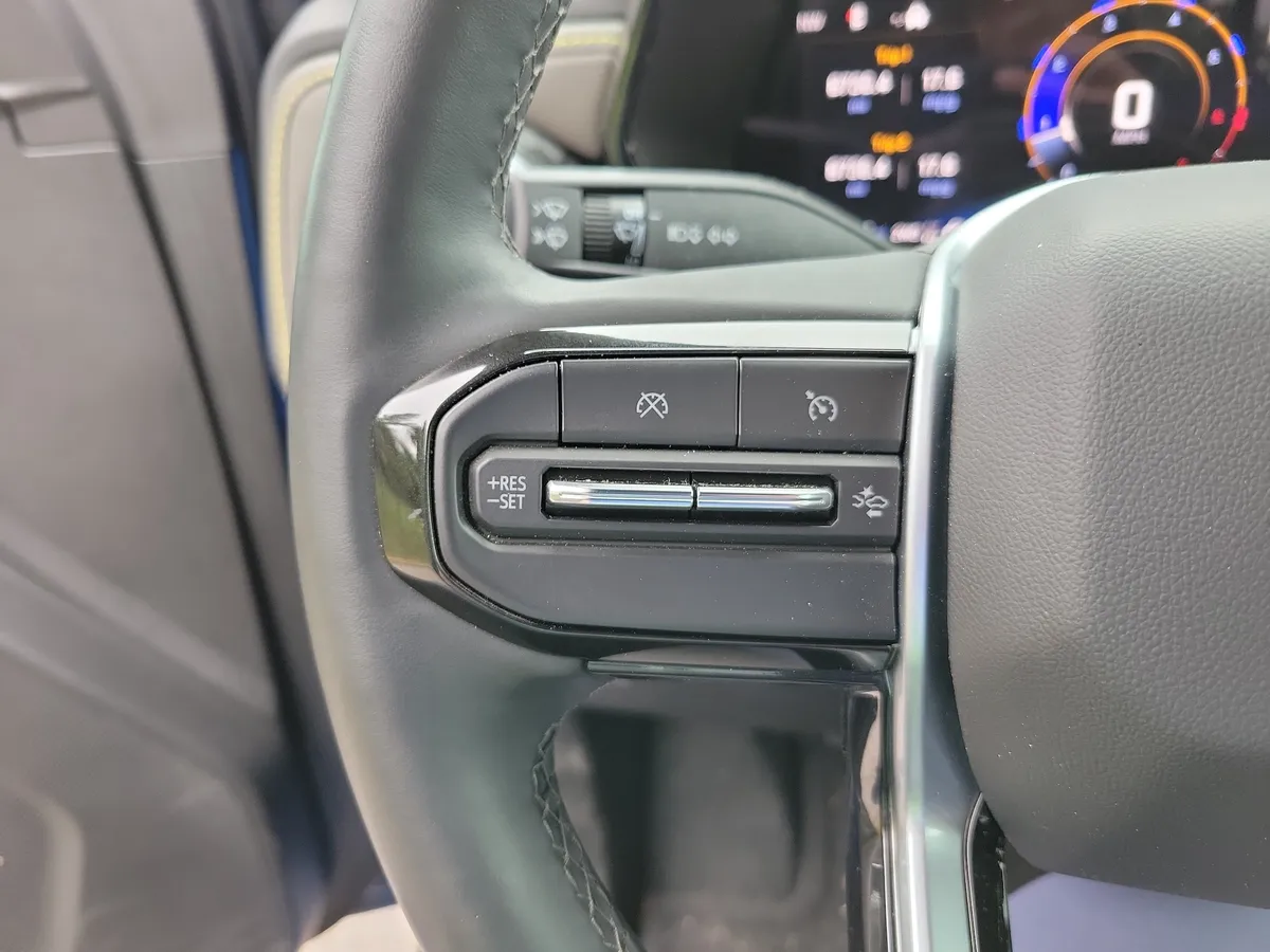 2025 Chevrolet Colorado ZR2 thumbnail 20