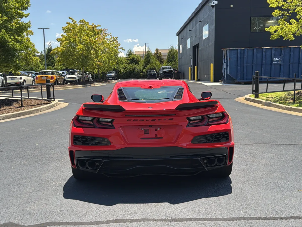 2025 Chevrolet Corvette 2LZ thumbnail 13