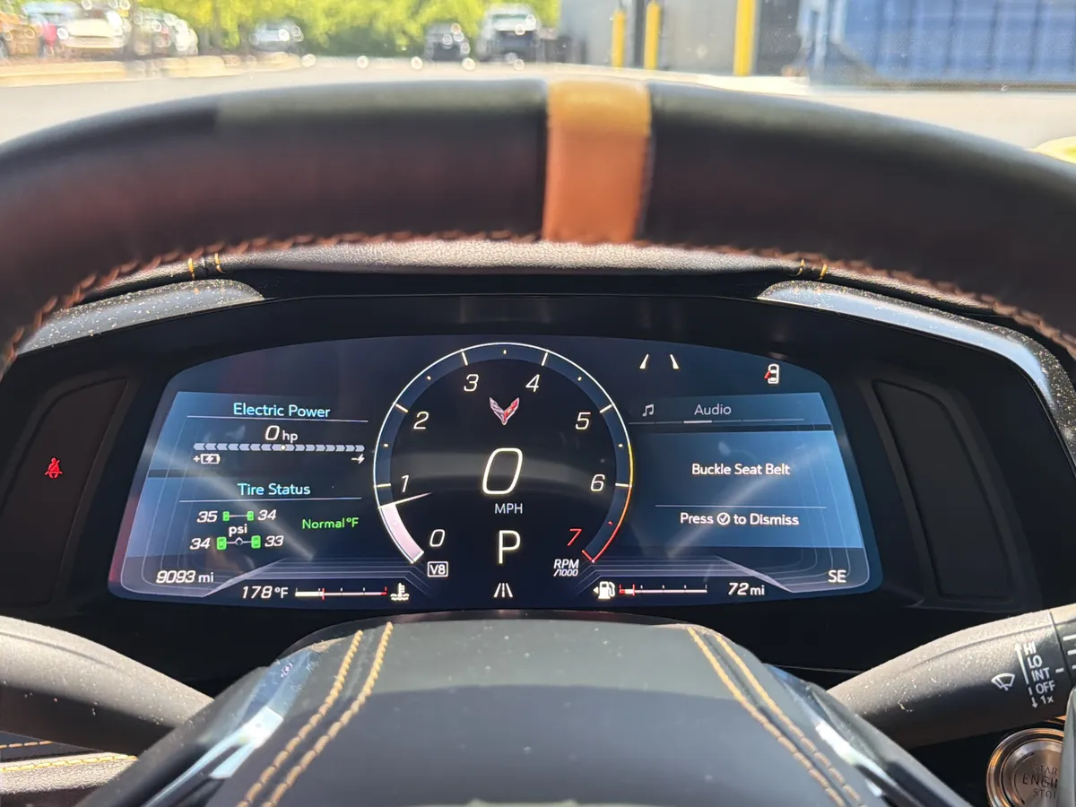 2025 Chevrolet Corvette 2LZ thumbnail 8