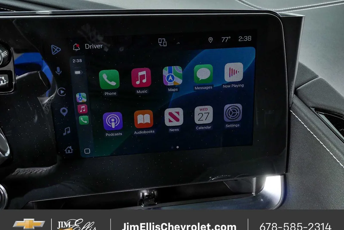 2025 Chevrolet Corvette Stingray 2LT thumbnail 14