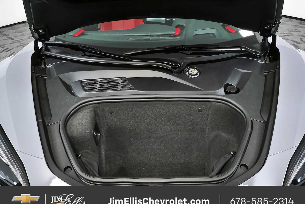 2025 Chevrolet Corvette Z06 2LZ thumbnail 29