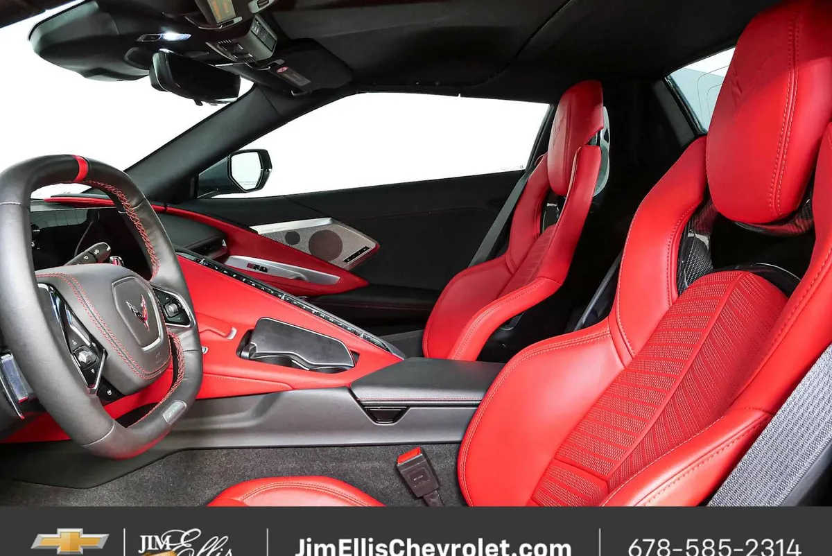2025 Chevrolet Corvette Z06 2LZ thumbnail 5