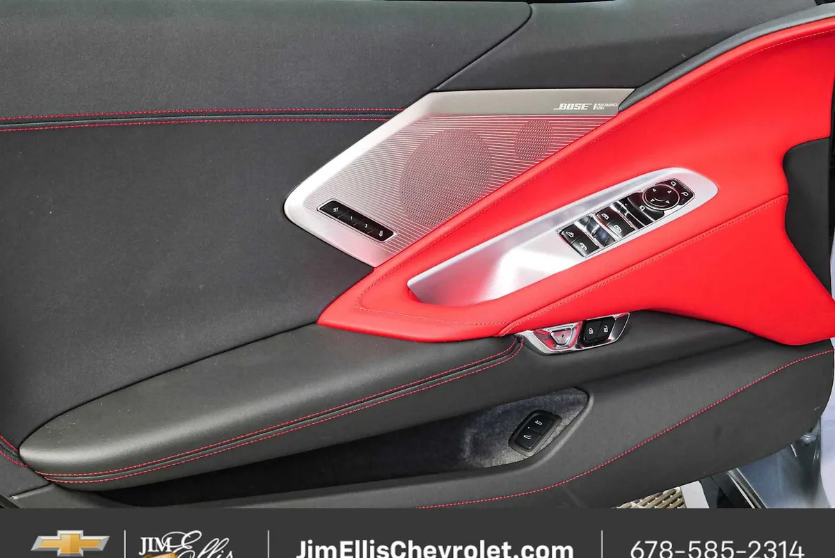 2025 Chevrolet Corvette Z06 2LZ thumbnail 6