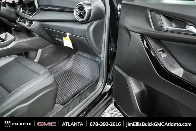 2025 Chevrolet Equinox LT thumbnail 23