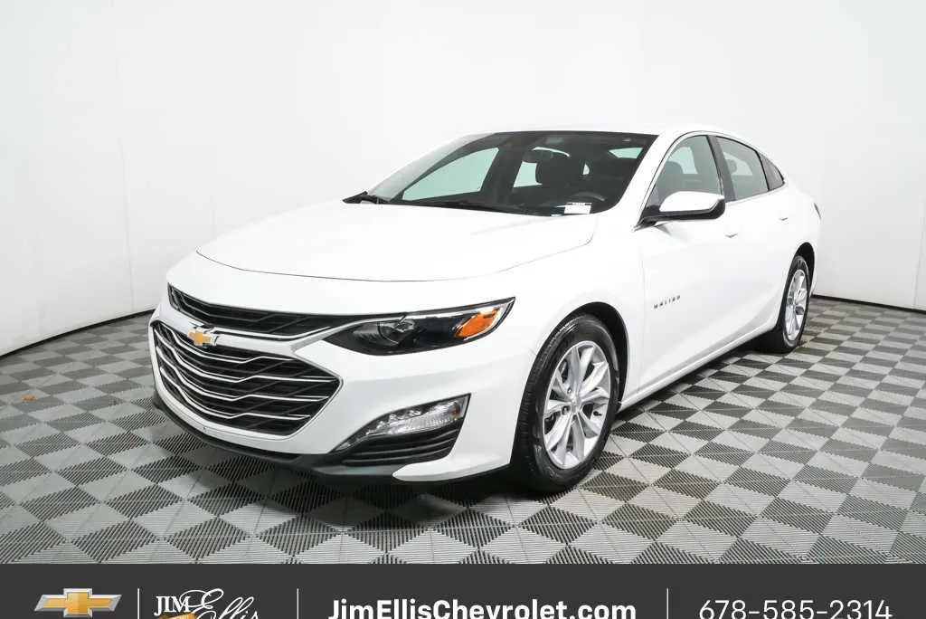 2025 Chevrolet Malibu LT thumbnail 29