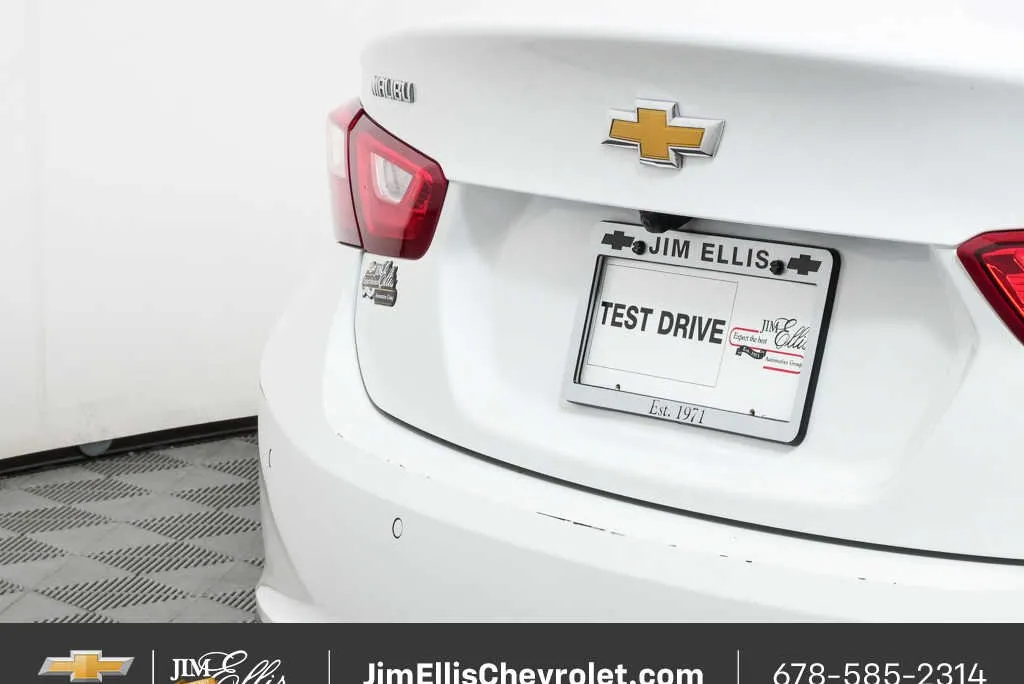 2025 Chevrolet Malibu LT thumbnail 33