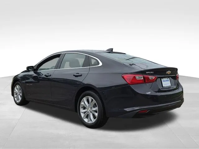 2025 Chevrolet Malibu LT thumbnail 6