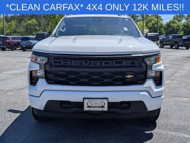 2025 Chevrolet Silverado 1500 Custom thumbnail 3