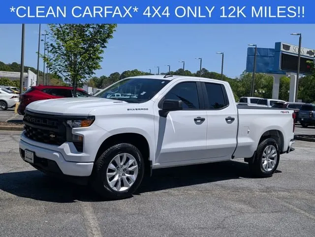 2025 Chevrolet Silverado 1500 Custom thumbnail 9