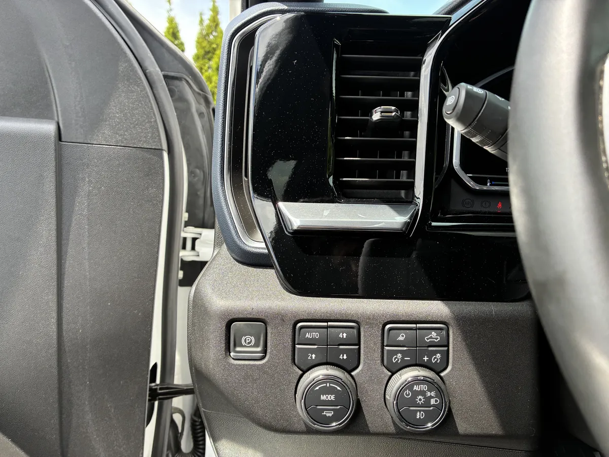 2025 Chevrolet Silverado 1500 High Country thumbnail 28