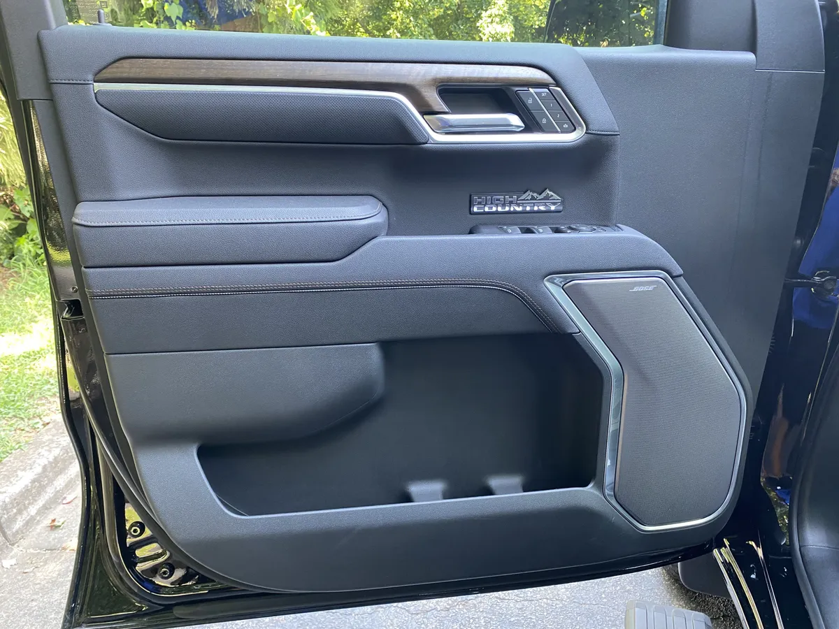 2025 Chevrolet Silverado 1500 High Country thumbnail 14
