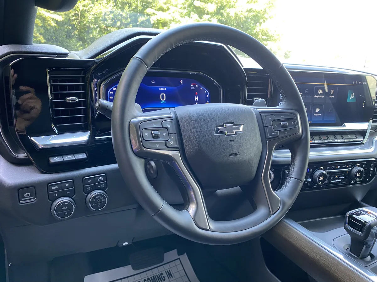 2025 Chevrolet Silverado 1500 High Country thumbnail 16