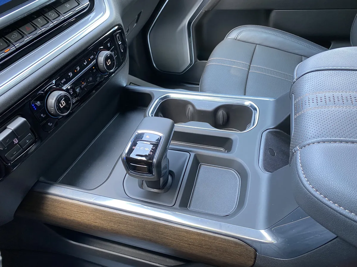 2025 Chevrolet Silverado 1500 High Country thumbnail 31