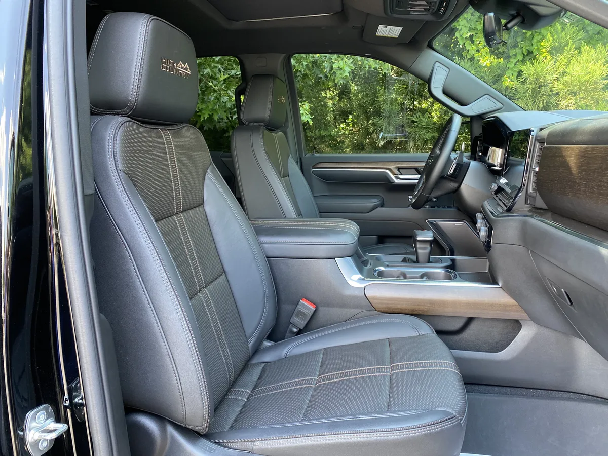 2025 Chevrolet Silverado 1500 High Country thumbnail 38