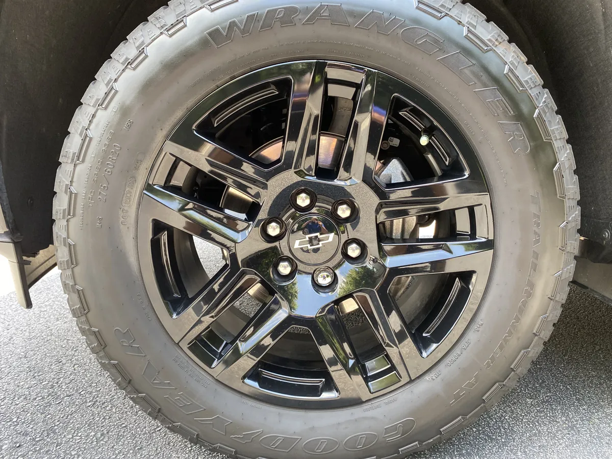 2025 Chevrolet Silverado 1500 High Country thumbnail 48