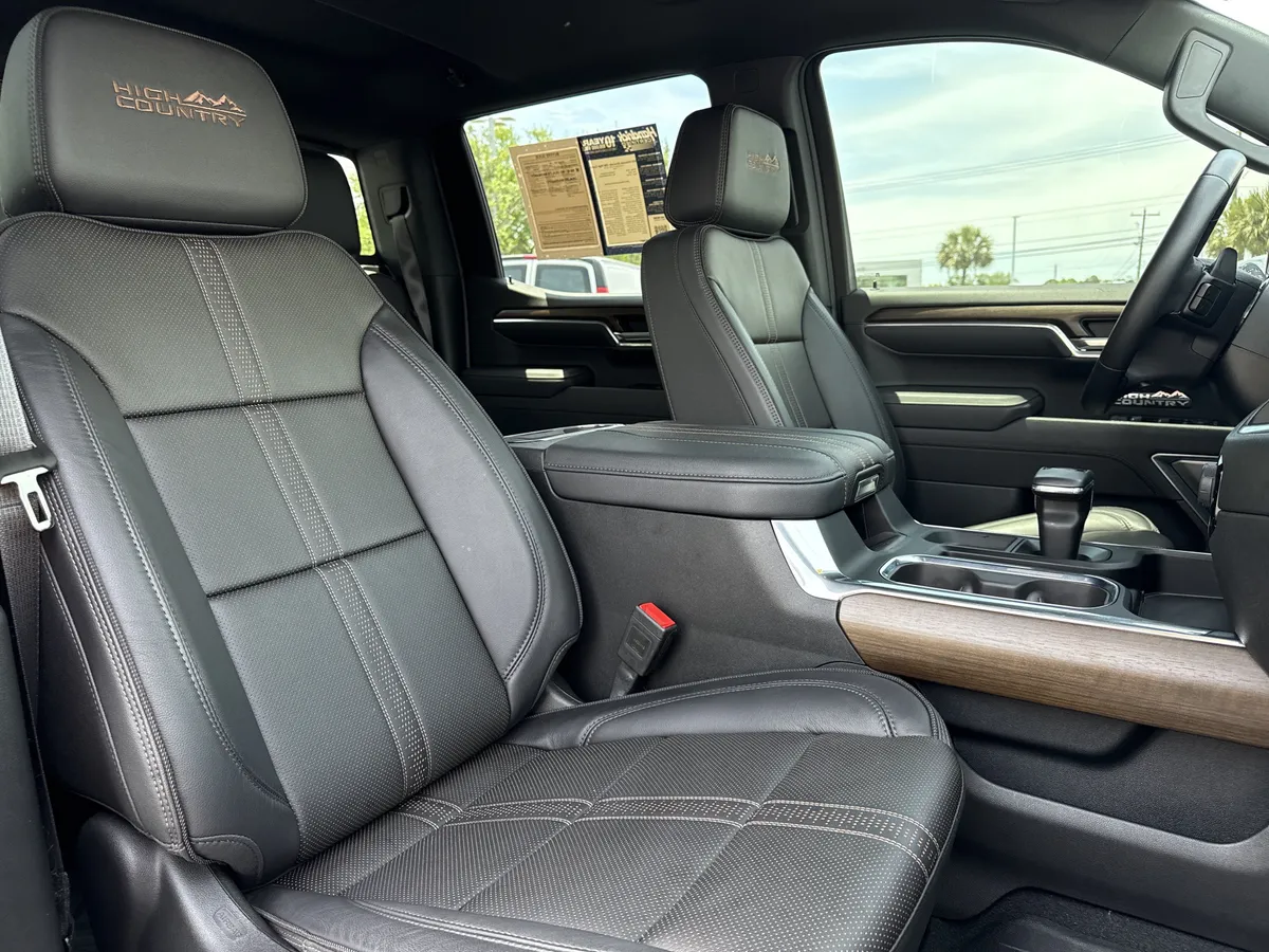 2025 Chevrolet Silverado 1500 High Country thumbnail 32