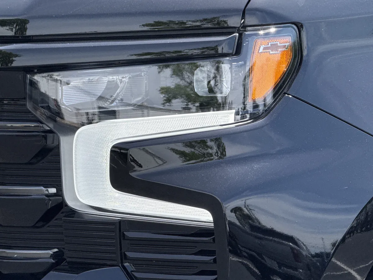 2025 Chevrolet Silverado 1500 High Country thumbnail 5
