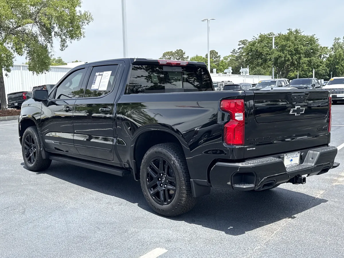 2025 Chevrolet Silverado 1500 High Country thumbnail 7