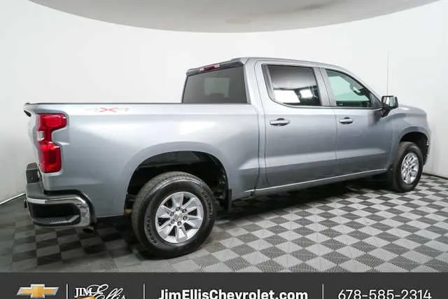 2025 Chevrolet Silverado 1500 LT thumbnail 2