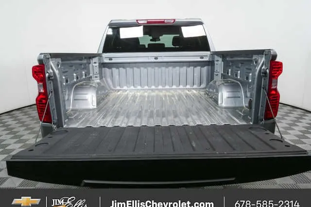 2025 Chevrolet Silverado 1500 LT thumbnail 22