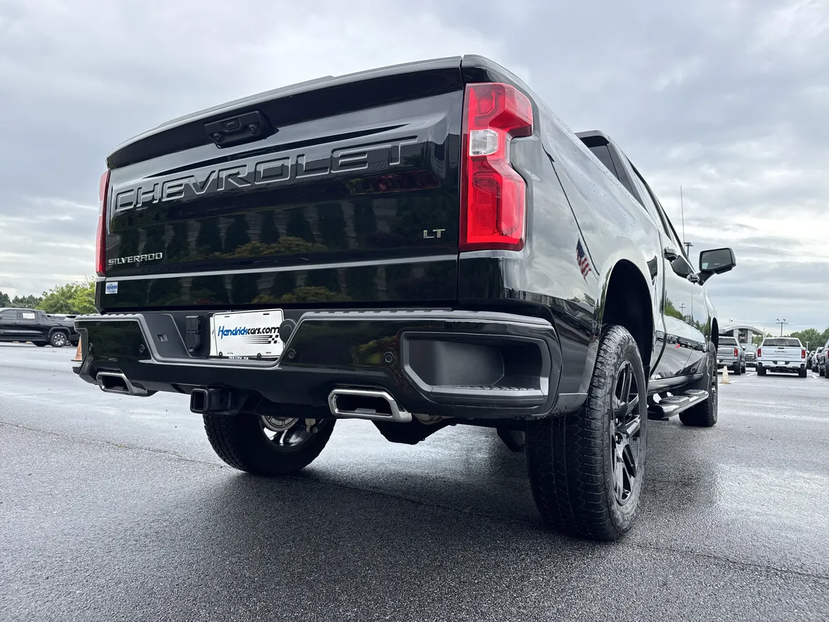 2025 Chevrolet Silverado 1500 LT Trail Boss thumbnail 9
