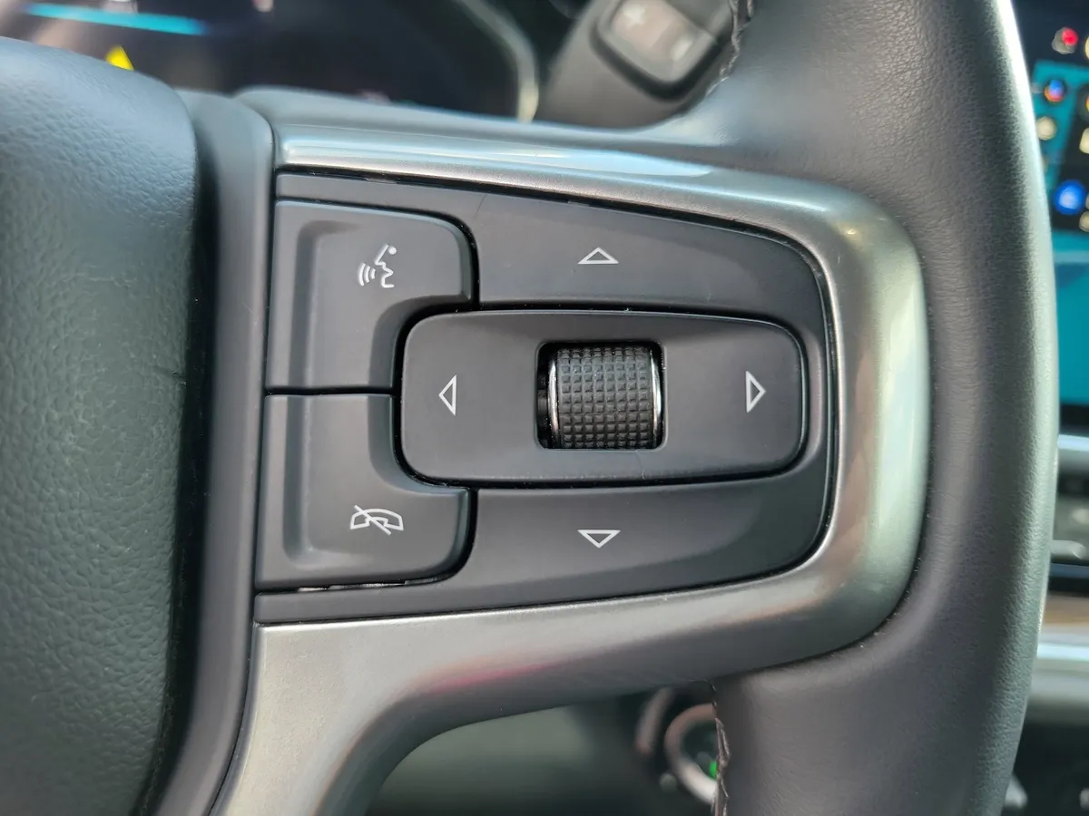 2025 Chevrolet Silverado 1500 LT w/1LT thumbnail 18