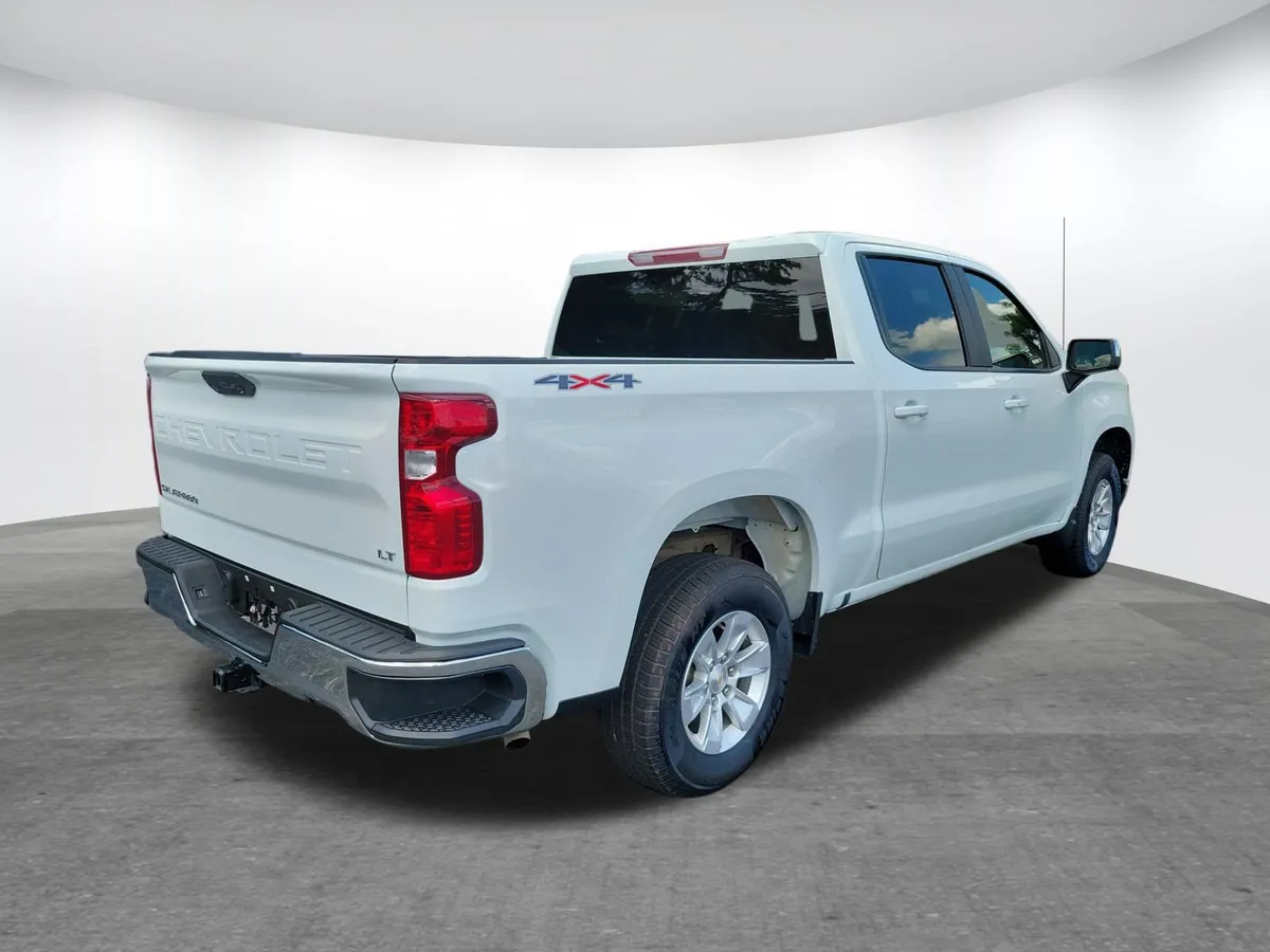 2025 Chevrolet Silverado 1500 LT w/1LT thumbnail 24
