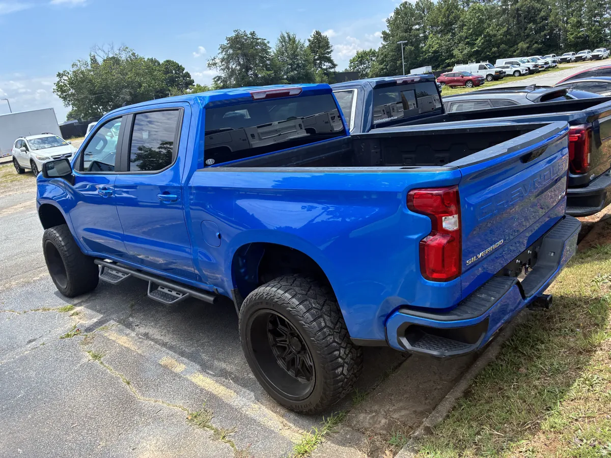 2025 Chevrolet Silverado 1500 RST thumbnail 6