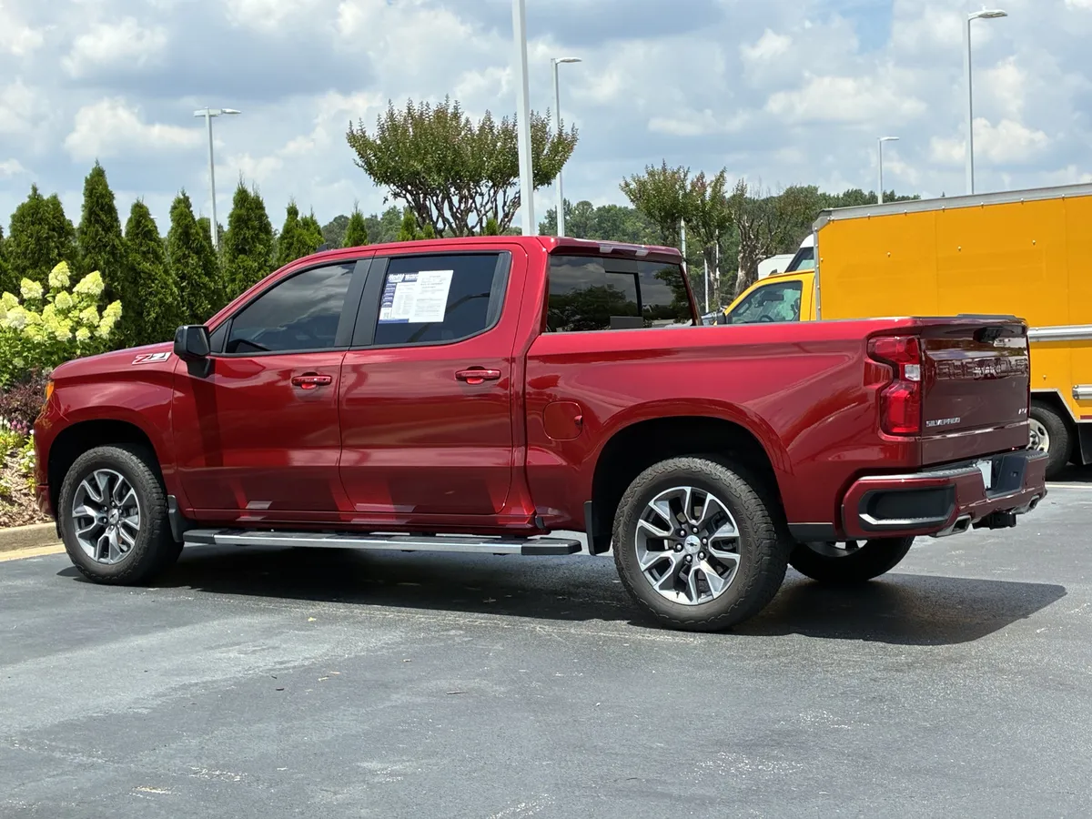 2025 Chevrolet Silverado 1500 RST thumbnail 8