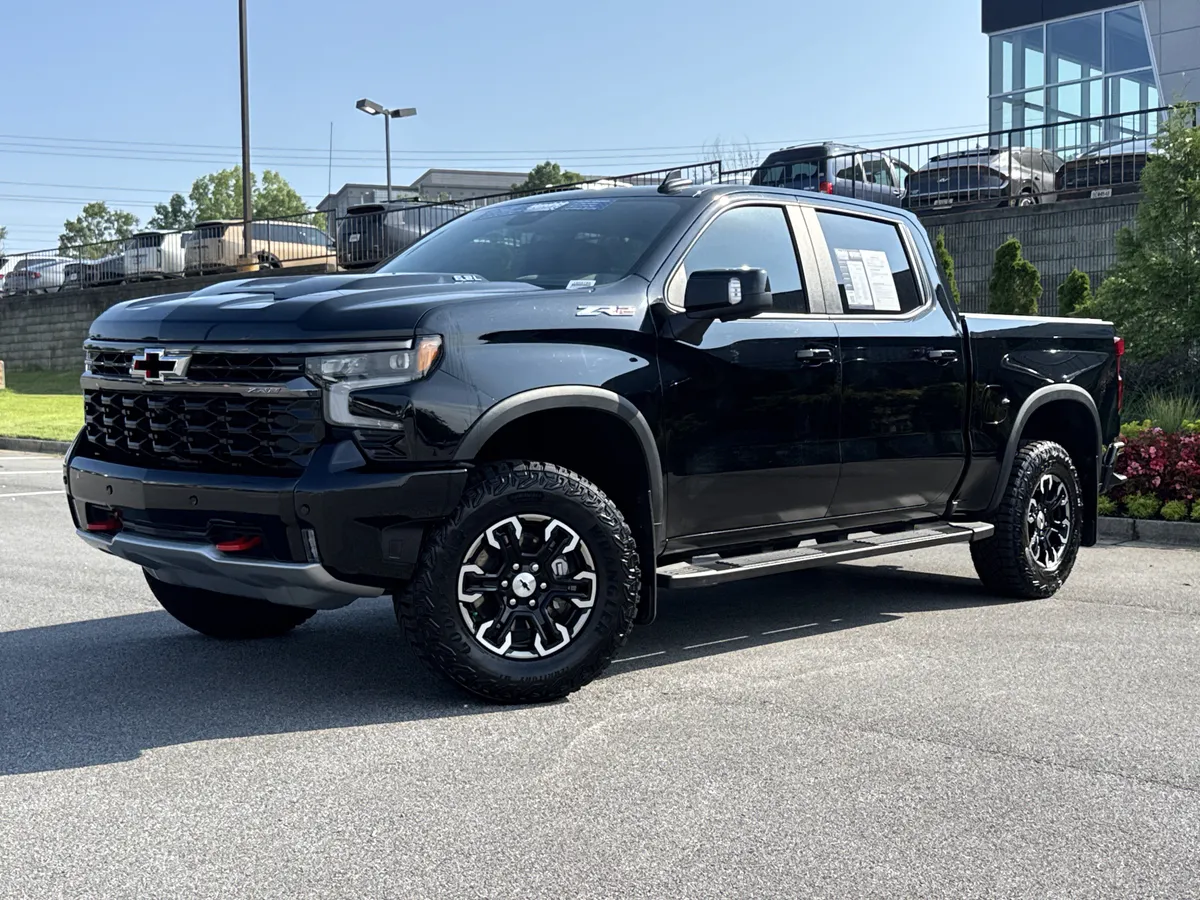 2025 Chevrolet Silverado 1500 ZR2 thumbnail 4