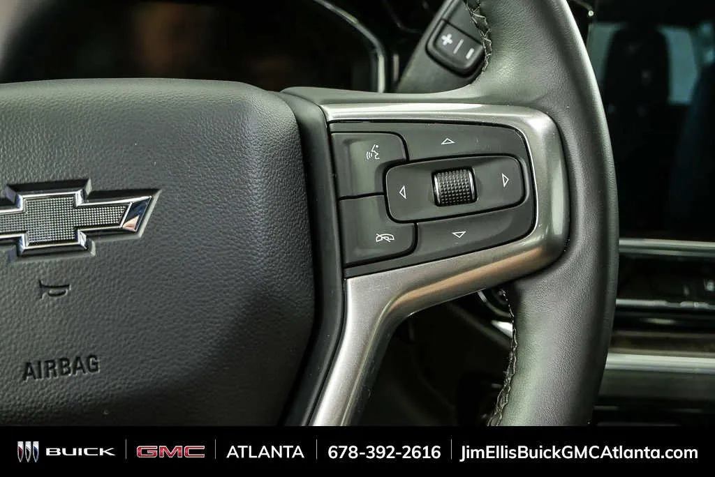 2025 Chevrolet Silverado 2500 HD LTZ thumbnail 12